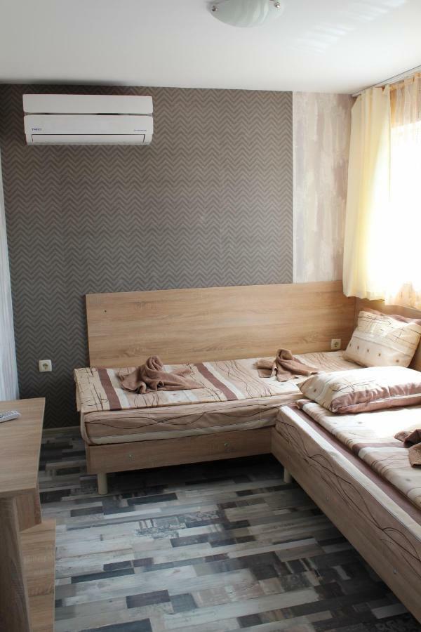 Guest House Valiland Bŭlgarevo Zewnętrze zdjęcie