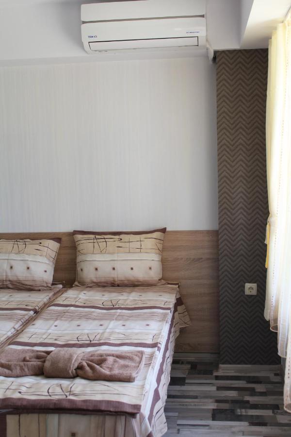 Guest House Valiland Bŭlgarevo Zewnętrze zdjęcie